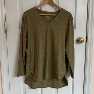 Lands end long sleeve performance tee petite large olive green